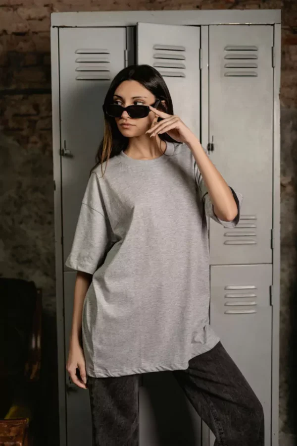 Remera Oversize Liso Amplia Aesthetic 100% Algodon Premium - Image 4